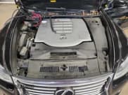 ✅ 2014 Lexus LS 460 • VIN: JTHCL5EF1E5020491 • Lot: 82471295. Wystawiony na Copart z przebiegiem 121 671 mil. Bezpłatny archiwum sprzedaży aukcyjnych z USA i szczegółowy raport historii pojazdu na DreamBid. Zdjęcie 11.