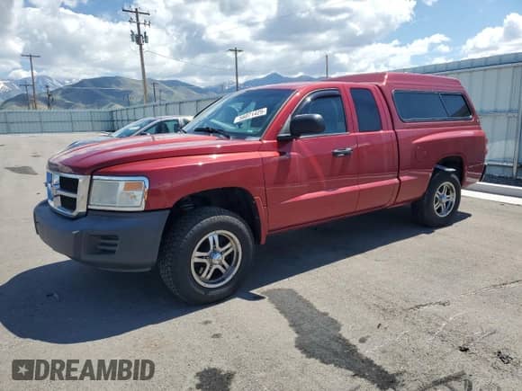 2008 Dodge Dakota ST с VIN 1D7HE22K88S540653, выставлен на аукционе Copart как лот 56071425 с пробегом 125 661 миль миль и Списание • Salvage title. История ставок и продаж доступна на DreamBid. Изображение 1.