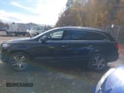 ✅ 2015 Audi Q7 Premium Plus • VIN: WA1LGAFE4FD030454 • Lot: 43647798. Wystawiony na IAAI z przebiegiem 161 147 mil. Bezpłatny archiwum sprzedaży aukcyjnych z USA i szczegółowy raport historii pojazdu na DreamBid. Zdjęcie 14.