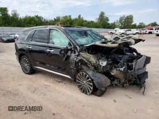 ✅ 2023 Hyundai Palisade Calligraphy • VIN: KM8R7DGE7PU545624 • Лот: 67862264. Опубликован ранее на Copart с пробегом Не указан. Бесплатный доступ к архиву аукционных продаж из США и подробный отчёт об истории автомобиля на DreamBid. Изображение 4.