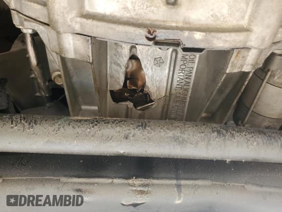 ✅ 2014 Dodge Challenger R/T 100th Anniversary Appearance • VIN: 2C3CDYBT2EH261306 • Lot: 60850764. Wystawiony na Copart z przebiegiem 109 145 mil. Bezpłatny archiwum sprzedaży aukcyjnych z USA i szczegółowy raport historii pojazdu na DreamBid. Zdjęcie 12.