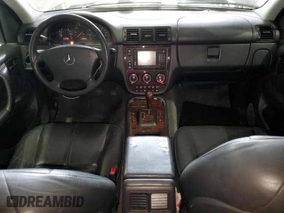 ✅ 2003 Mercedes-Benz M 500 • VIN: 4JGAB75EX3A393642 • Lot: 70591715. Listed on Copart with 100,363 mi. Free auction sales archive from the USA and detailed vehicle history report at DreamBid. Image 8.