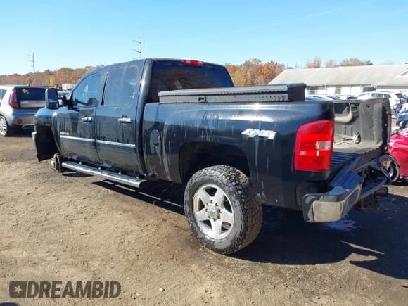 ✅ 2012 Chevrolet Silverado 2500HD LT • VIN: 1GC1KXC88CF187157 • Лот: 40683708. Опубликован ранее на IAAI с пробегом 130 439 миль. Бесплатный доступ к архиву аукционных продаж из США и подробный отчёт об истории автомобиля на DreamBid. Изображение 3.