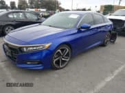 ✅ 2018 Honda Accord Sport • VIN: 1HGCV1F37JA222568 • Лот: 43662430. Опубликован ранее на IAAI с пробегом 77 989 миль. Бесплатный доступ к архиву аукционных продаж из США и подробный отчёт об истории автомобиля на DreamBid. Изображение 2.