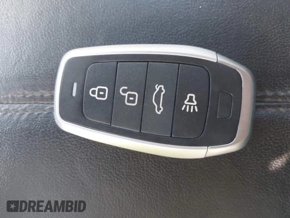 ✅ 2014 Cadillac ATS Performance RWD • VIN: 1G6AC5SXXE0185431 • Lot: 42785002. Listed on IAAI with 138,543 mi. Free auction sales archive from the USA and detailed vehicle history report at DreamBid. Image 11.