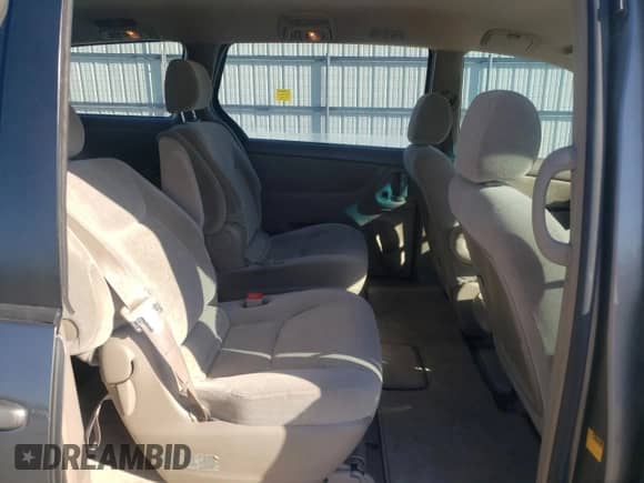 2005 Toyota Sienna LE с VIN 5TDZA23CX5S297630, выставлен на аукционе Copart как лот 89806975 с пробегом 188 549 миль миль и Списание • Salvage title. История ставок и продаж доступна на DreamBid. Изображение 11.