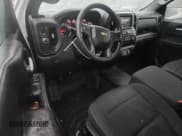 ✅ 2021 Chevrolet Silverado 1500 Work Truck • VIN: 3GCNWAEF0MG406353 • Лот: 90665115. Опубликован ранее на Copart с пробегом 95 351 миль. Бесплатный доступ к архиву аукционных продаж из США и подробный отчёт об истории автомобиля на DreamBid. Изображение 8.