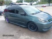 ✅ 2004 Toyota Sienna CE • VIN: 5TDZA23C44S111837 • Lot: 42971115. Wystawiony na IAAI z przebiegiem 278 499 mil. Bezpłatny archiwum sprzedaży aukcyjnych z USA i szczegółowy raport historii pojazdu na DreamBid. Zdjęcie 1.