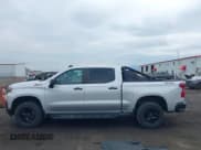 ✅ 2021 Chevrolet Silverado 1500 LT Trail Boss • VIN: 1GCPYFEL9MZ155550 • Lot: 42785163. Wystawiony na IAAI z przebiegiem 33 322 mil. Bezpłatny archiwum sprzedaży aukcyjnych z USA i szczegółowy raport historii pojazdu na DreamBid. Zdjęcie 14.