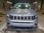 ✅ 2019 Jeep Compass Latitude • VIN: 3C4NJDBB9KT601535 • Lot: 58343345. Wystawiony na Copart z przebiegiem 50 346 mil. Bezpłatny archiwum sprzedaży aukcyjnych z USA i szczegółowy raport historii pojazdu na DreamBid. Zdjęcie 5.
