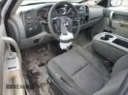 ✅ 2014 Chevrolet Silverado 2500HD Work Truck • VIN: 1GC0KVCG6EF166902 • Lot: 45173735. Wystawiony na Copart z przebiegiem 210 910 mil. Bezpłatny archiwum sprzedaży aukcyjnych z USA i szczegółowy raport historii pojazdu na DreamBid. Zdjęcie 8.