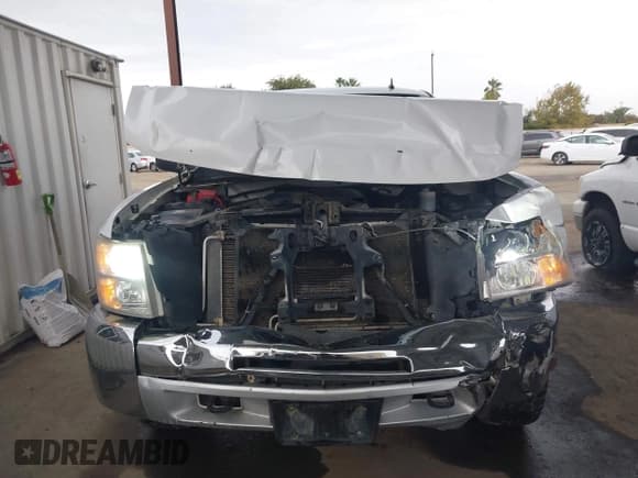 ✅ 2013 Chevrolet Silverado 1500 LT • VIN: 1GCRKSE75DZ118985 • Lot: 43474164. Listed on IAAI with 219,805 mi. Free auction sales archive from the USA and detailed vehicle history report at DreamBid. Image 13.