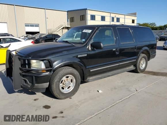 ✅ 2002 Ford Excursion Limited • VIN: 1FMNU42F02EA53673 • Lot: 76614004. Listed on Copart with 260,573 mi. Free auction sales archive from the USA and detailed vehicle history report at DreamBid. Image 1.