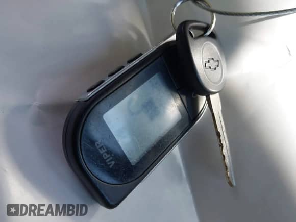 2006 Chevrolet Tahoe LS z VIN 1GNEC13V66J162073, wystawiony jako IAAI lot #43319885 z przebiegiem 114 000 mil mil oraz . Historia ofert i sprzedaży dostępna na DreamBid. Obrazek 11.