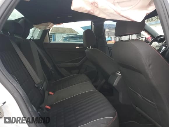 ✅ 2019 Volkswagen Jetta S • VIN: 3VW5T7BU9KM185684 • Lot: 70413995. Listed on Copart with 82,204 mi. Free auction sales archive from the USA and detailed vehicle history report at DreamBid. Image 10.