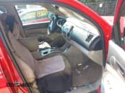 ✅ 2008 Toyota Tacoma • VIN: 5TELU42N88Z517849 • Lot: 42871511. Wystawiony na IAAI z przebiegiem 183 172 mil. Bezpłatny archiwum sprzedaży aukcyjnych z USA i szczegółowy raport historii pojazdu na DreamBid. Zdjęcie 5.