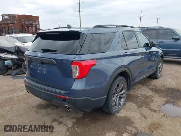 ✅ 2021 Ford Explorer XLT • VIN: 1FMSK7DH7MGC47908 • Lot: 43138461. Wystawiony na IAAI z przebiegiem 23 971 mil. Bezpłatny archiwum sprzedaży aukcyjnych z USA i szczegółowy raport historii pojazdu na DreamBid. Zdjęcie 4.
