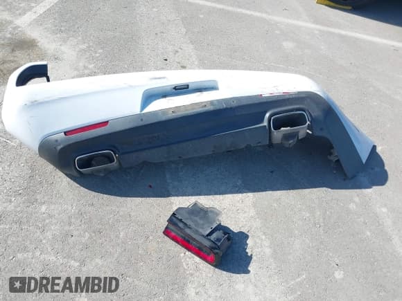 ✅ 2017 Dodge Challenger SXT • VIN: 2C3CDZAG5HH640055 • Lot: 43592589. Wystawiony na IAAI z przebiegiem 127 512 mil. Bezpłatny archiwum sprzedaży aukcyjnych z USA i szczegółowy raport historii pojazdu na DreamBid. Zdjęcie 12.