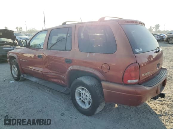 ✅ 1999 Dodge Durango • VIN: 1B4HR28Z9XF617005 • Lot: 83199144. Wystawiony na Copart z przebiegiem 143 546 mil. Bezpłatny archiwum sprzedaży aukcyjnych z USA i szczegółowy raport historii pojazdu na DreamBid. Zdjęcie 2.