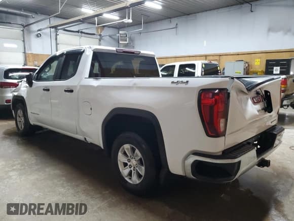 ✅ 2020 GMC Sierra 1500 • VIN: 1GTR9AEK3LZ274628 • Лот: 54250305. Опубликован ранее на Copart с пробегом 108 887 миль. Бесплатный доступ к архиву аукционных продаж из США и подробный отчёт об истории автомобиля на DreamBid. Изображение 2.