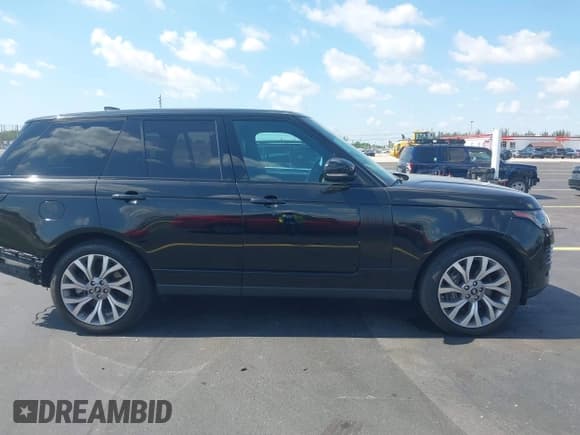 ✅ 2019 Land Rover Range Rover HSE • VIN: SALGS2SV0KA552908 • Lot: 42274154. Listed on IAAI with 95,041 mi. Free auction sales archive from the USA and detailed vehicle history report at DreamBid. Image 14.