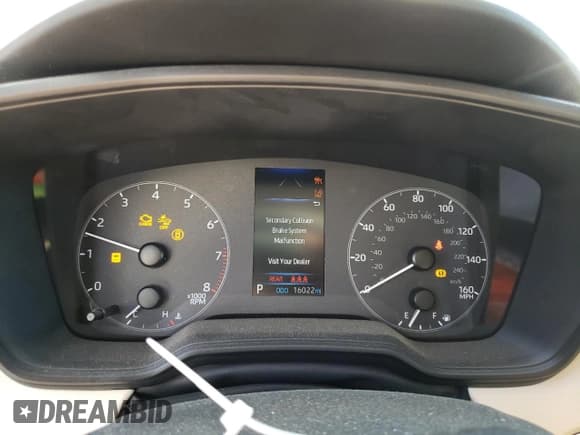 ✅ 2024 Toyota Corolla LE • VIN: 5YFB4MDE5RP104349 • Lot: 89814825. Listed on Copart with 16,022 mi. Free auction sales archive from the USA and detailed vehicle history report at DreamBid. Image 9.