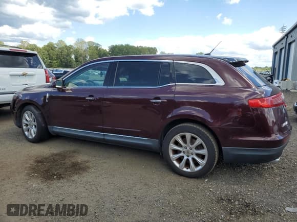 ✅ 2019 Lincoln MKT Reserve • VIN: 2LMHJ5AT2KBL00484 • Лот: 70644725. Опубликован ранее на Copart с пробегом 78 471 миль. Бесплатный доступ к архиву аукционных продаж из США и подробный отчёт об истории автомобиля на DreamBid. Изображение 2.