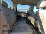 ✅ 2015 Chevrolet Silverado 2500HD LTZ • VIN: 1GC1KWE8XFF149196 • Lot: 83942615. Wystawiony na Copart z przebiegiem Nie podano. Bezpłatny archiwum sprzedaży aukcyjnych z USA i szczegółowy raport historii pojazdu na DreamBid. Zdjęcie 10.