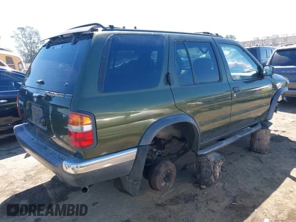 ✅ 1998 Nissan Pathfinder XE • VIN: JN8AR05S2WW238902 • Lot: 43156074. Wystawiony na IAAI z przebiegiem 314 280 mil. Bezpłatny archiwum sprzedaży aukcyjnych z USA i szczegółowy raport historii pojazdu na DreamBid. Zdjęcie 4.