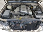 ✅ 1998 Lexus LX 470 • VIN: JT6HT00W7W0016338 • Lot: 84747095. Wystawiony na Copart z przebiegiem 219 205 mil. Bezpłatny archiwum sprzedaży aukcyjnych z USA i szczegółowy raport historii pojazdu na DreamBid. Zdjęcie 12.