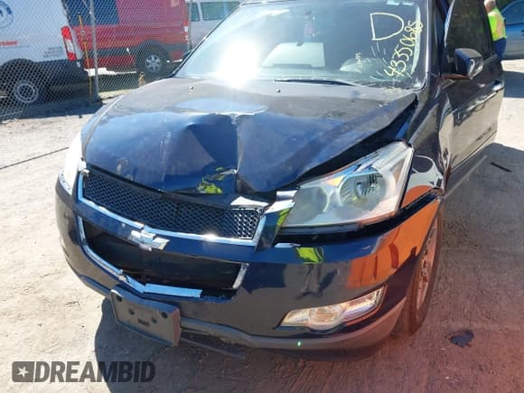 ✅ 2011 Chevrolet Traverse 2LT • VIN: 1GNKVJED8BJ167092 • Lot: 43350685. Wystawiony na IAAI z przebiegiem Nie podano. Bezpłatny archiwum sprzedaży aukcyjnych z USA i szczegółowy raport historii pojazdu na DreamBid. Zdjęcie 6.