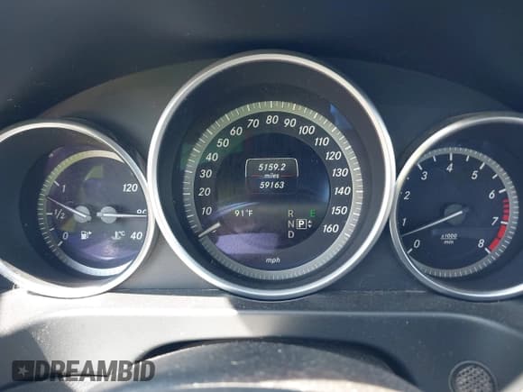 ✅ 2016 Mercedes-Benz E 350 Luxury • VIN: WDDHF8JB4GB292174 • Lot: 42992025. Listed on IAAI with 59,163 mi. Free auction sales archive from the USA and detailed vehicle history report at DreamBid. Image 7.