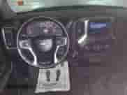 2019 Chevrolet Silverado 1500 LT z VIN 1GCRWCED4KZ178401, wystawiony jako IAAI lot #41967739 z przebiegiem 116 636 mil mil oraz . Historia ofert i sprzedaży dostępna na DreamBid. Obrazek 1.