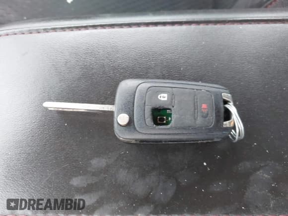 ✅ 2014 Chevrolet Equinox LS • VIN: 2GNFLEEK8E6301873 • Лот: 37877662. Опубликован ранее на IAAI с пробегом 173 539 миль. Бесплатный доступ к архиву аукционных продаж из США и подробный отчёт об истории автомобиля на DreamBid. Изображение 11.