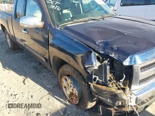 ✅ 2009 Chevrolet Silverado 1500 LT • VIN: 1GCEK29J59Z269174 • Lot: 43498616. Wystawiony na IAAI z przebiegiem 196 894 mil. Bezpłatny archiwum sprzedaży aukcyjnych z USA i szczegółowy raport historii pojazdu na DreamBid. Zdjęcie 6.