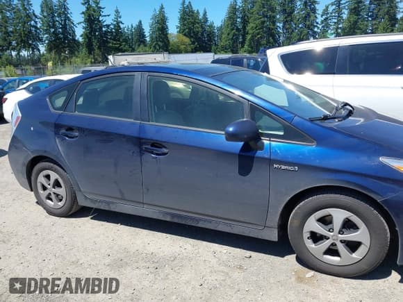 ✅ 2014 Toyota Prius Four • VIN: JTDKN3DU7E1742714 • Lot: 42637235. Wystawiony na IAAI z przebiegiem 184 734 mil. Bezpłatny archiwum sprzedaży aukcyjnych z USA i szczegółowy raport historii pojazdu na DreamBid. Zdjęcie 13.