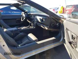 1986 Chevrolet Corvette с VIN 1G1YY0789G5119386, выставлен на аукционе IAAI как лот 43487187 с пробегом 103 533 миль миль и . История ставок и продаж доступна на DreamBid. Изображение 5.