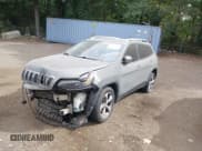 ✅ 2020 Jeep Cherokee Limited • VIN: 1C4PJMDX7LD520090 • Lot: 40402264. Wystawiony na IAAI z przebiegiem 120 395 mil. Bezpłatny archiwum sprzedaży aukcyjnych z USA i szczegółowy raport historii pojazdu na DreamBid. Zdjęcie 16.