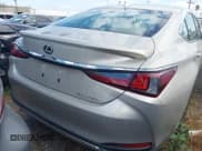 ✅ 2024 Lexus ES 300h Luxury • VIN: 58AEA1C17RU049851 • Lot: 43159025. Listed on IAAI with 3,473 mi. Free auction sales archive from the USA and detailed vehicle history report at DreamBid. Image 17.