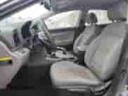 2017 Hyundai Elantra SE с VIN KMHD74LFXHU091573, выставлен на аукционе Copart как лот 90526635 с пробегом 89 512 миль миль и Чистый • Clean title. История ставок и продаж доступна на DreamBid. Изображение 7.