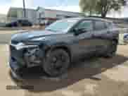 2022 Chevrolet Blazer LT z VIN 3GNKBJR41NS236338, wystawiony jako Copart lot #59004265 z przebiegiem 61 561 mil mil oraz Szkoda całkowita • Salvage title. Historia ofert i sprzedaży dostępna na DreamBid. Obrazek 1.