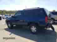 1998 Chevrolet Tahoe z VIN 3GNEK18R4WG101899, wystawiony jako Copart lot #71780145 z przebiegiem 264 478 mil mil oraz Szkoda całkowita • Salvage title. Historia ofert i sprzedaży dostępna na DreamBid. Obrazek 2.