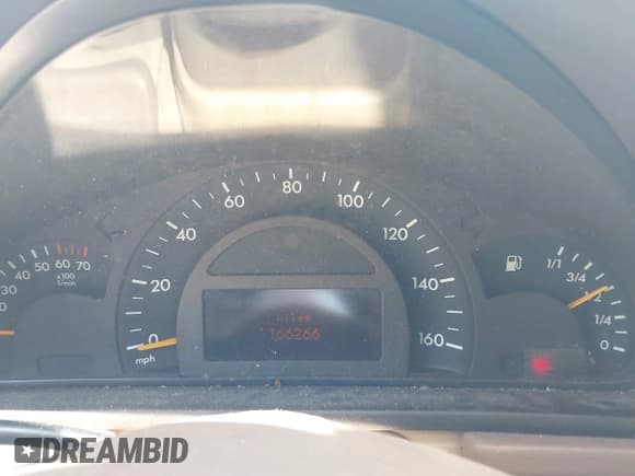 ✅ 2002 Mercedes-Benz C 230/260/280/320 • VIN: WDBRF64J42F195787 • Lot: 43112405. Wystawiony na IAAI z przebiegiem 166 266 mil. Bezpłatny archiwum sprzedaży aukcyjnych z USA i szczegółowy raport historii pojazdu na DreamBid. Zdjęcie 7.