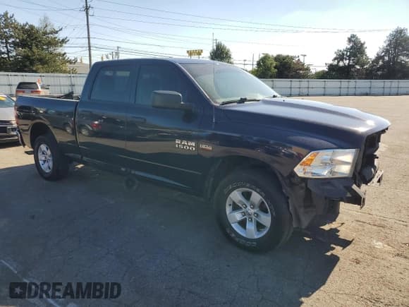 ✅ 2018 Ram 1500 Tradesman • VIN: 1C6RR7ST2JS122014 • Lot: 76448874. Wystawiony na Copart z przebiegiem 108 549 mil. Bezpłatny archiwum sprzedaży aukcyjnych z USA i szczegółowy raport historii pojazdu na DreamBid. Zdjęcie 4.