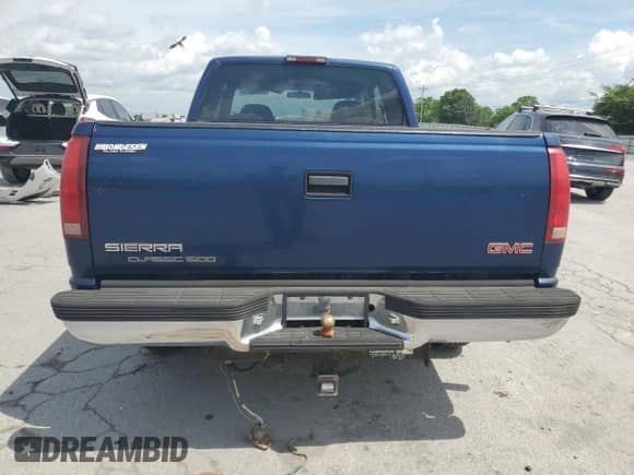 ✅ 1999 GMC Sierra 1500 • VIN: 1GTEC19MXXR505798 • Lot: 55609605. Listed on Copart with 135,309 mi. Free auction sales archive from the USA and detailed vehicle history report at DreamBid. Image 6.