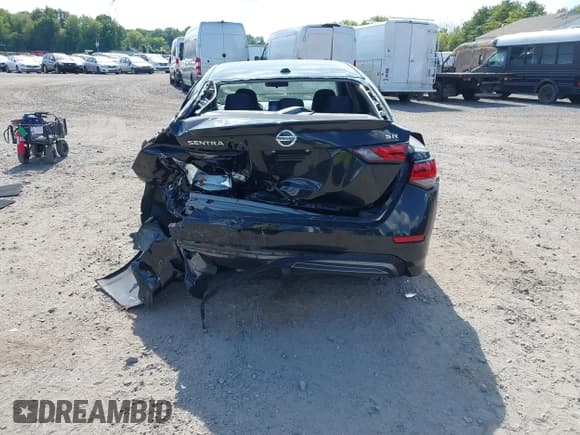 ✅ 2021 Nissan Sentra SR • VIN: 3N1AB8DV9MY302064 • Лот: 43133579. Опубликован ранее на IAAI с пробегом 34 998 миль. Бесплатный доступ к архиву аукционных продаж из США и подробный отчёт об истории автомобиля на DreamBid. Изображение 16.