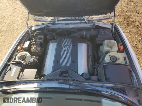 ✅ 1994 BMW 5 Series • VIN: WBAHE6312RGF25738 • Лот: 85824064. Опубликован ранее на Copart с пробегом 197 818 миль. Бесплатный доступ к архиву аукционных продаж из США и подробный отчёт об истории автомобиля на DreamBid. Изображение 11.