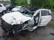 ✅ 2017 Hyundai Santa Fe Limited Ultimate • VIN: KM8SR4HF3HU256244 • Лот: 42244922. Опубликован ранее на IAAI с пробегом 103 363 миль. Бесплатный доступ к архиву аукционных продаж из США и подробный отчёт об истории автомобиля на DreamBid. Изображение 2.