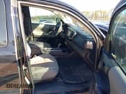 ✅ 2017 Toyota Tacoma SR • VIN: 5TFRX5GN0HX079786 • Лот: 43621041. Опубликован ранее на IAAI с пробегом 125 289 миль. Бесплатный доступ к архиву аукционных продаж из США и подробный отчёт об истории автомобиля на DreamBid. Изображение 5.