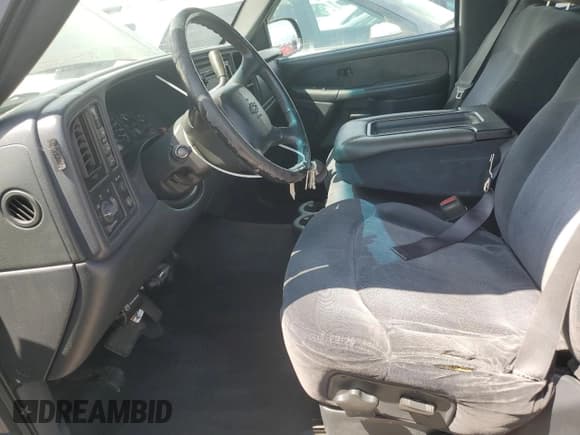 ✅ 2001 Chevrolet Silverado 2500HD LT3 • VIN: 1GCHK23G81F160286 • Lot: 61171855. Listed on Copart with 239,807 mi. Free auction sales archive from the USA and detailed vehicle history report at DreamBid. Image 7.